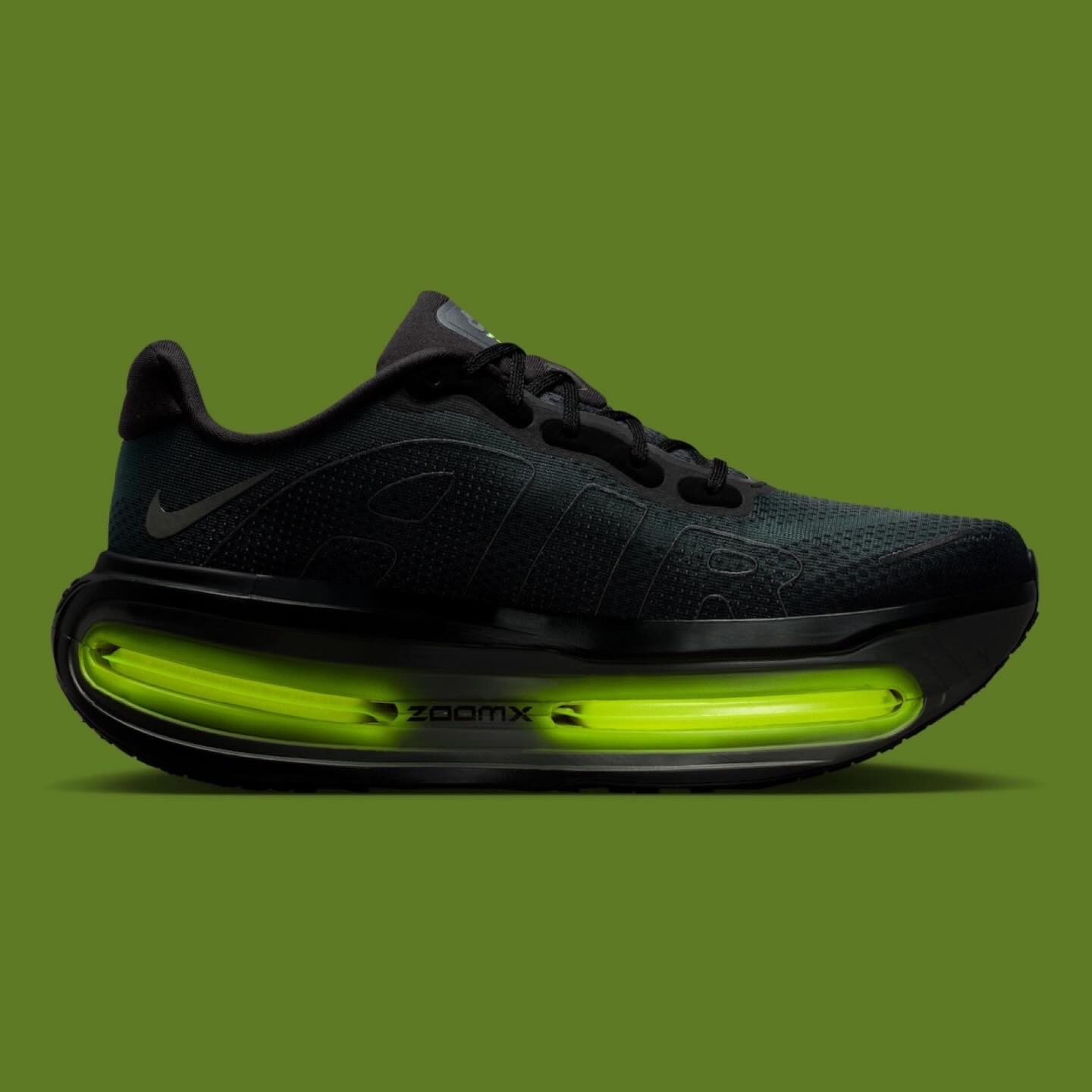 NIKE VOMERO 18 PREMIUM