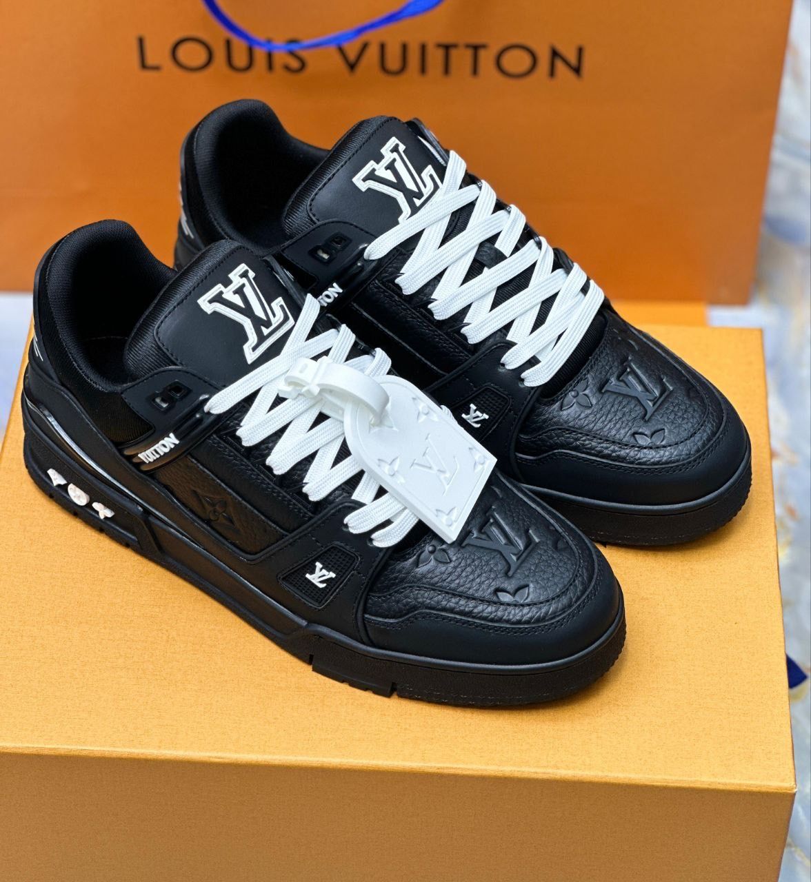 LOUIS VUITTON TRAINNERS BLACK "PK"