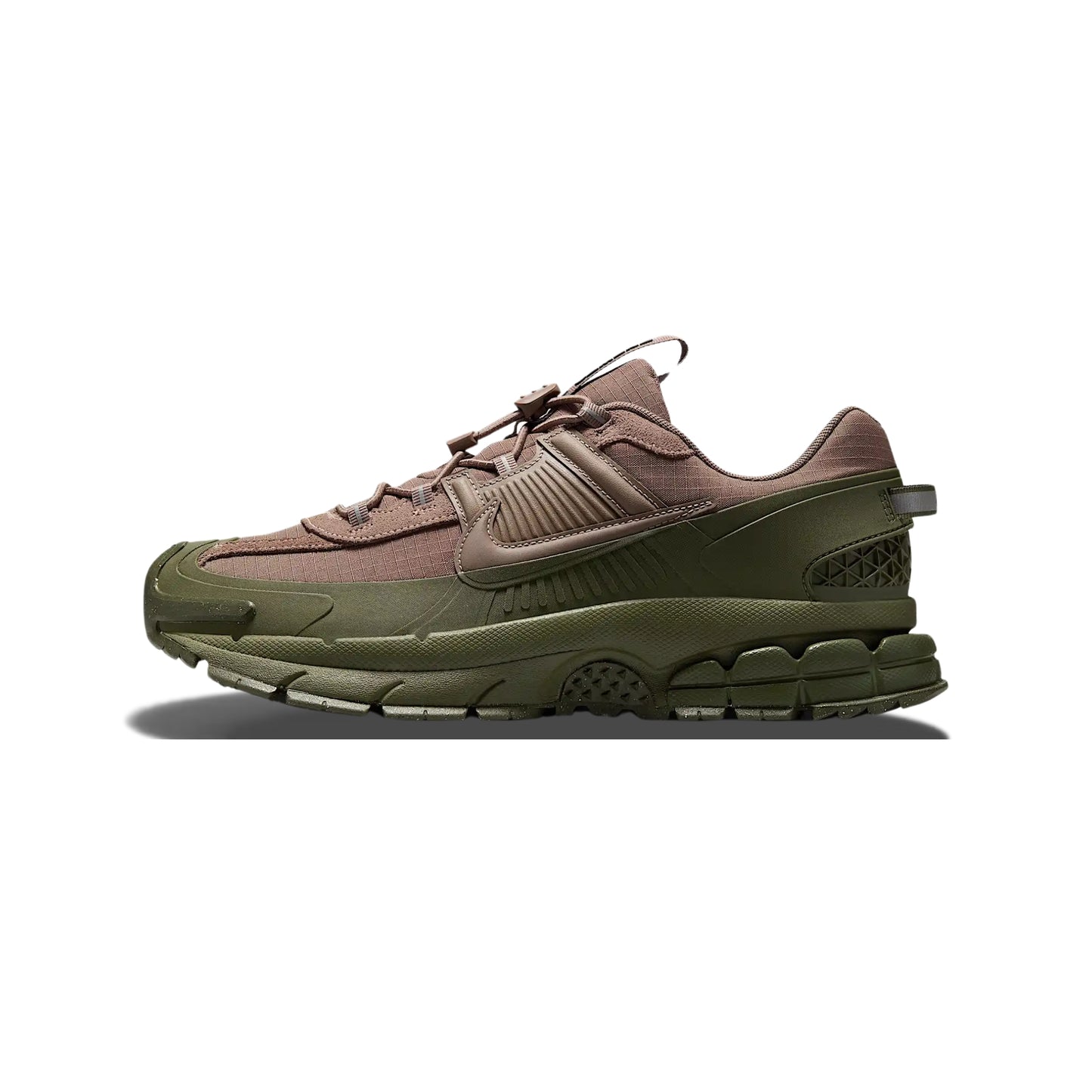 NIKE ZOOM VOMERO ROAM