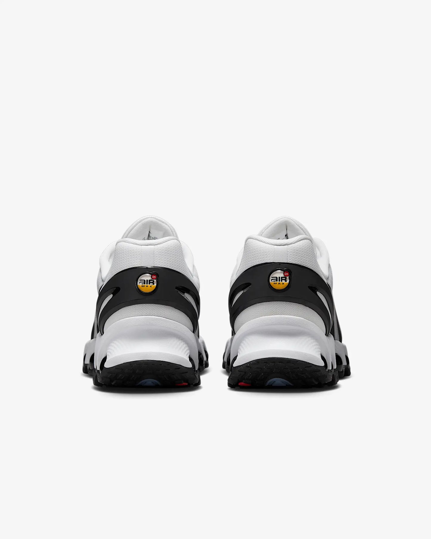 NIKE AIR MAX DN8 2025