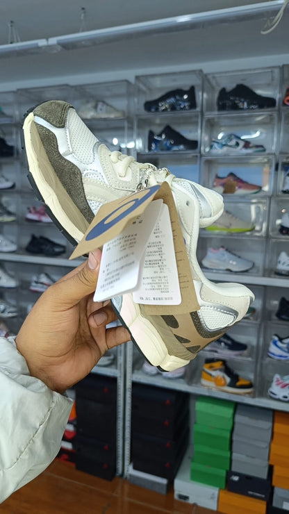 ASICS GEL KAYANO 14