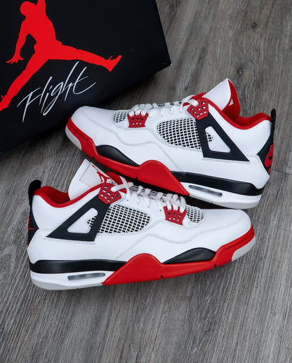 AIR JORDAN 4 RETRO "FIRE RED"