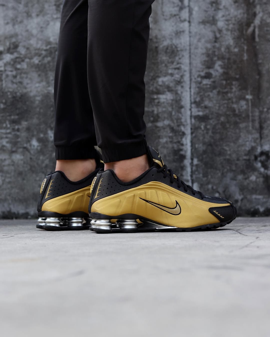 NIKE SHOX TL