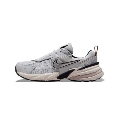 NIKE V2K RUN
