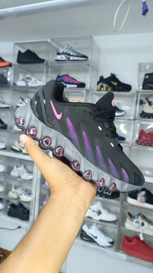 NIKE AIR MAX DN8 2025