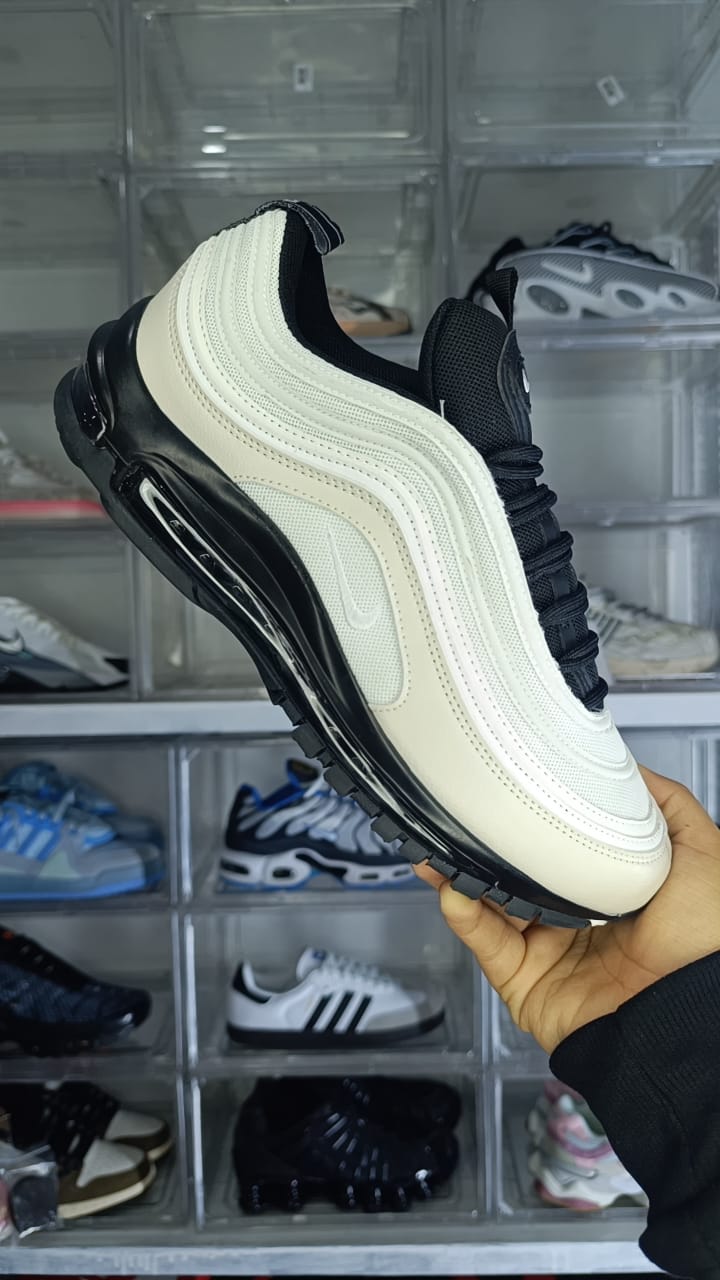 NIKE AIR MAX 97