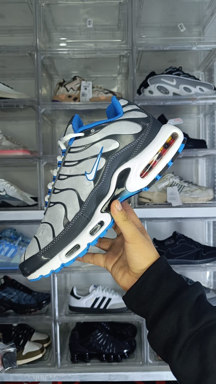 NIKE AIR MAX TN