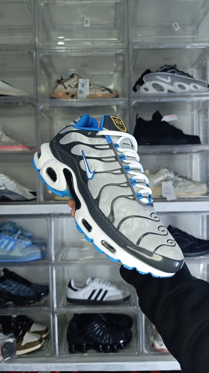 NIKE AIR MAX TN