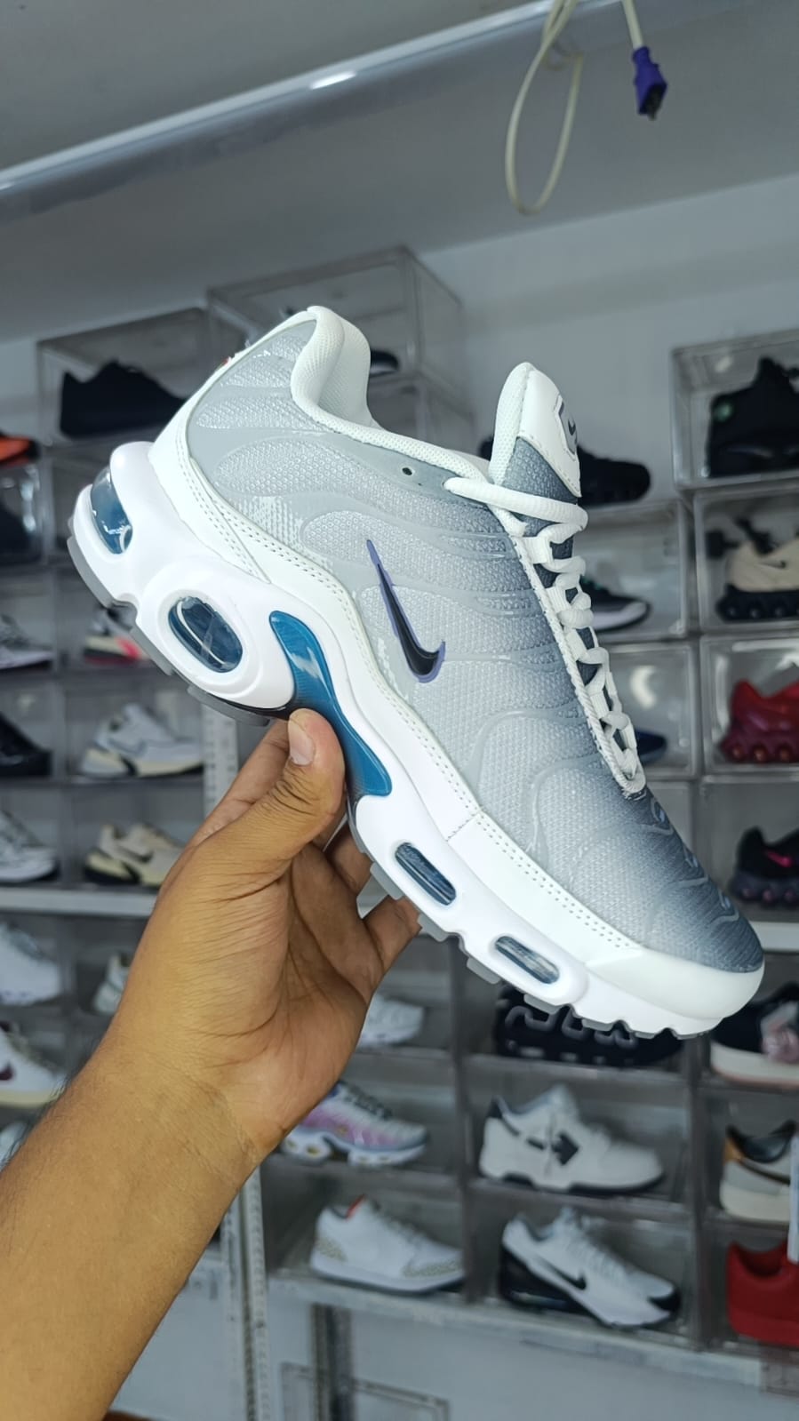 NIKE AIR MAX TN