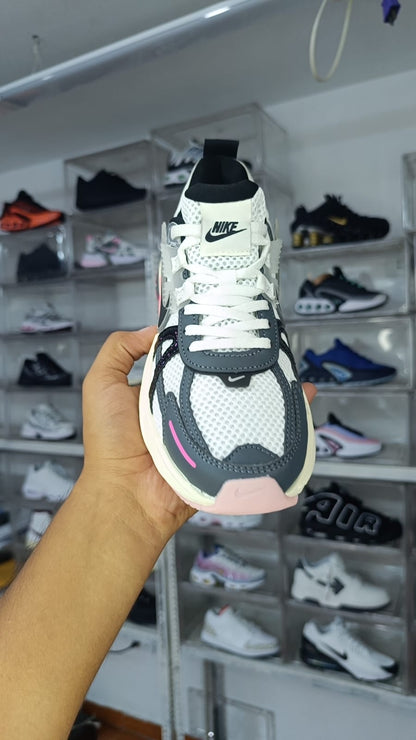 NIKE V2K RUN
