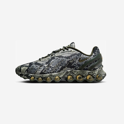 NIKE AIR MAX DN8