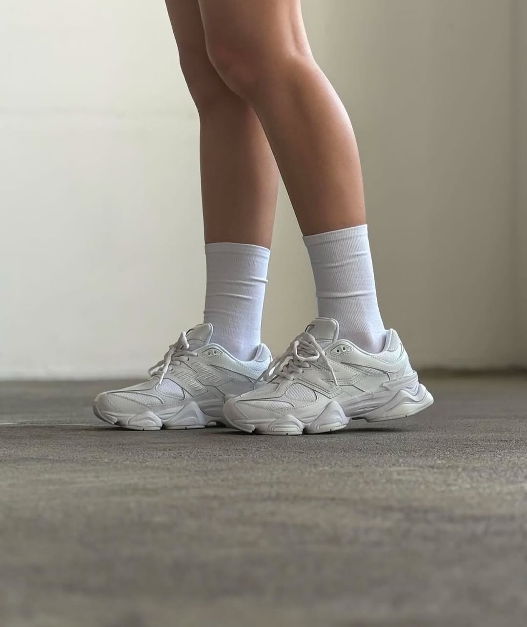 NEW BALANCE 9060