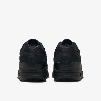 NIKE AIR MAX 1