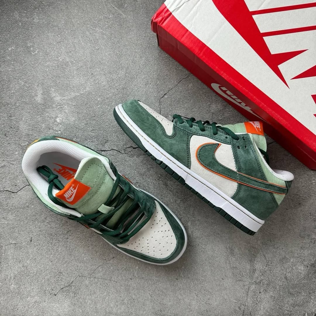 NIKE DUNK LOW OTOMO KATSUHARU