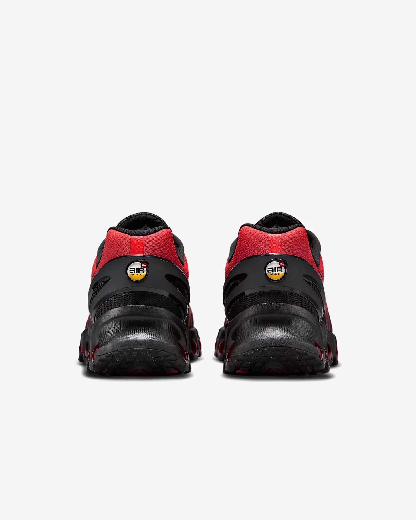 NIKE AIR MAX DN8 2025