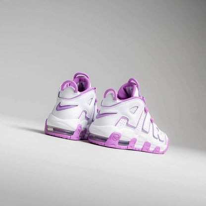 NIKE UPTEMPO