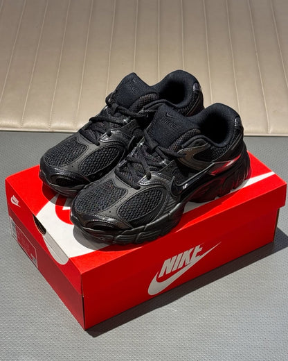 NIKE V5 RNR