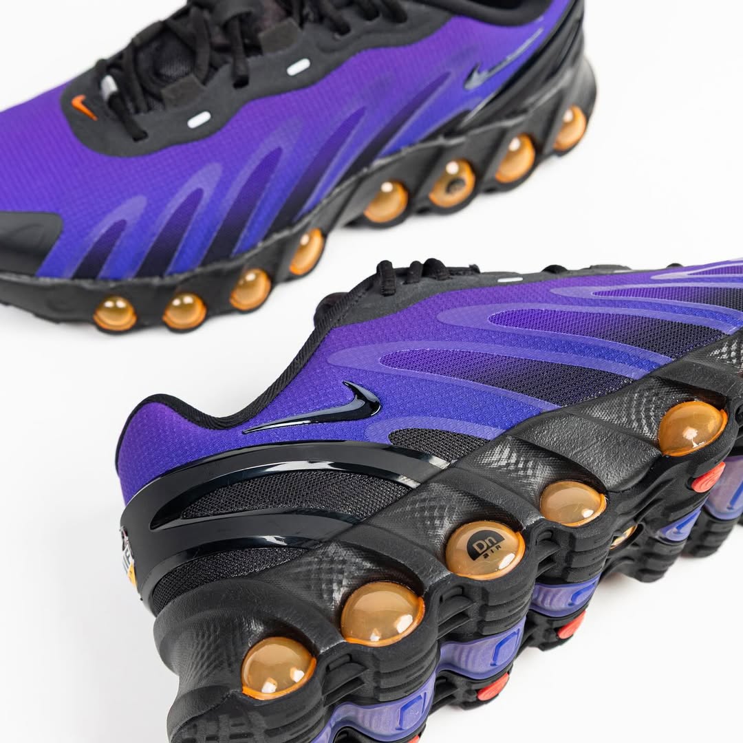 NIKE AIR MAX DN8
