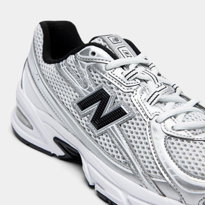 NEW BALANCE 740