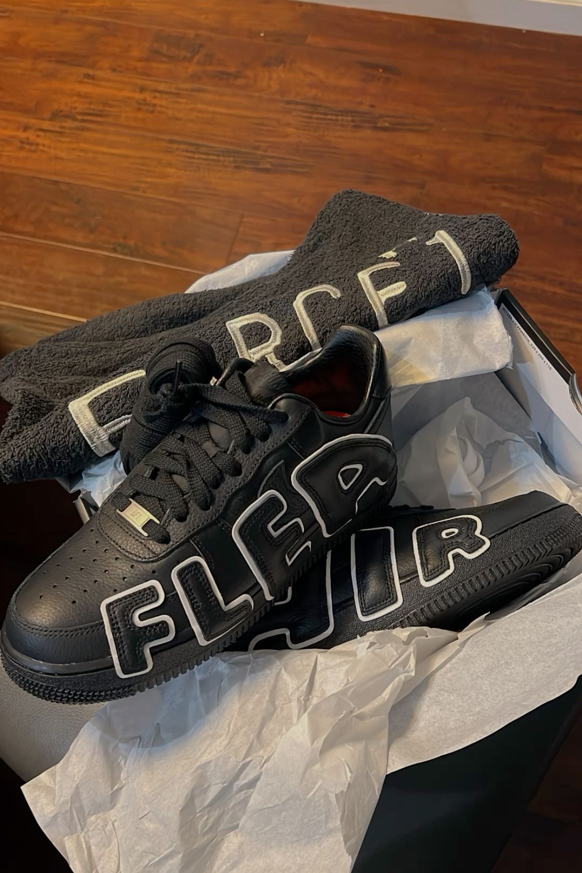 NIKE AIR FORCE 1 CACTUS PLANT FLEA