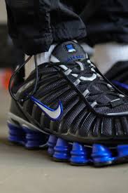 NIKE SHOX TL