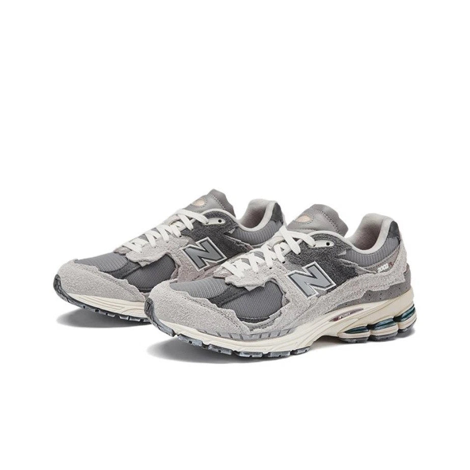 NEW BALANCE 2002RD